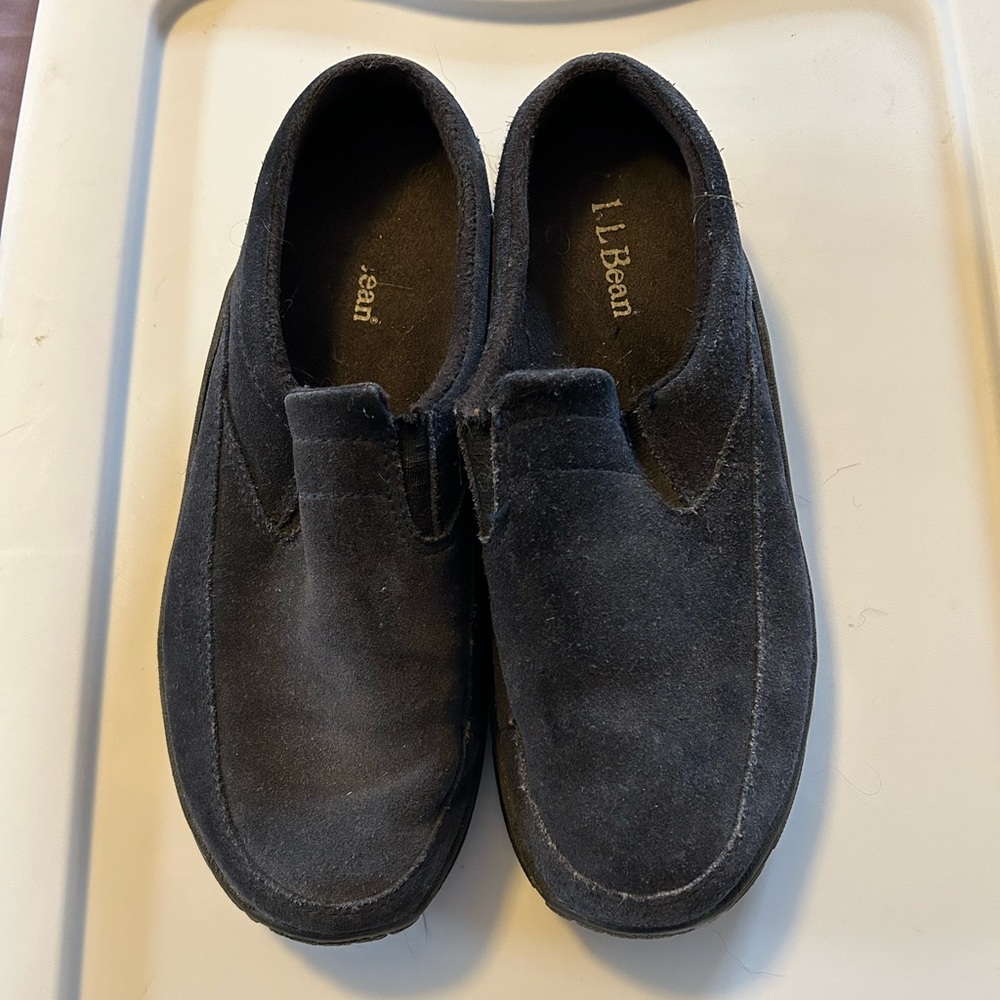 LL Bean slip on shoes - navy
